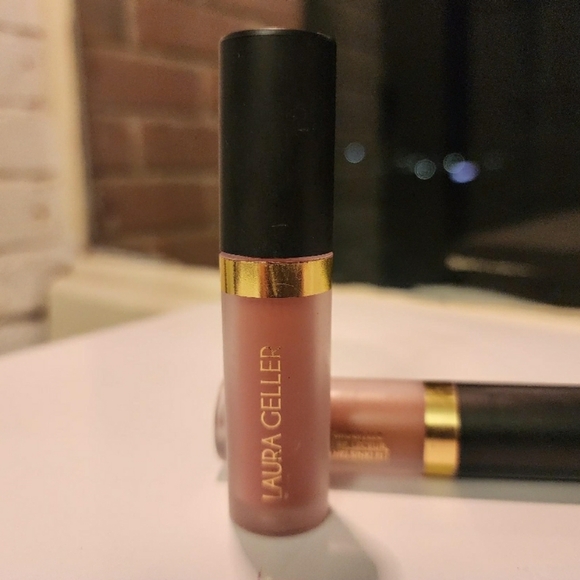 🦋 Laura Geller Modern Classic Lip Mousse Lipstick (in Terrific Truffle) - Picture 8 of 8